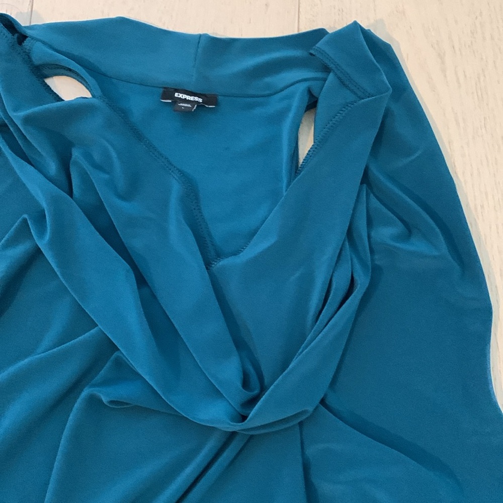 Turquoise blouse - Picture 2 of 4
